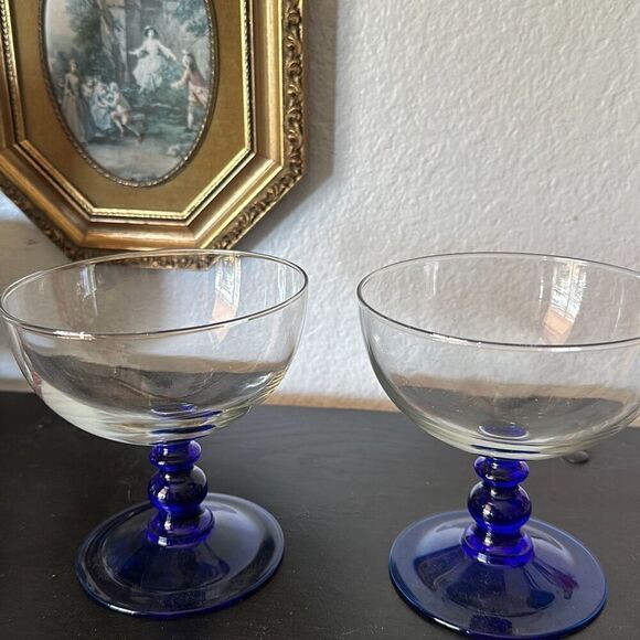 Set of two blue cocktail glasses short margarita / cocktail glasses - Picture 3 of 4